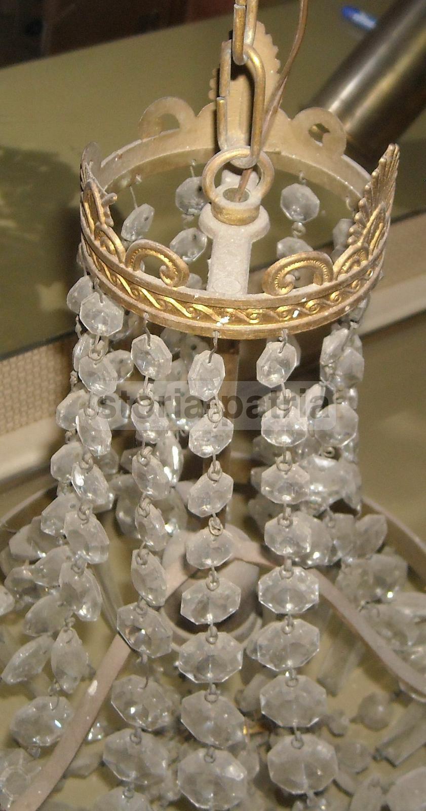 Decorativo Lampadario, Utile Per Qualsiasi Ambiente, Struttura Con Vetri, Elegante immagine 2